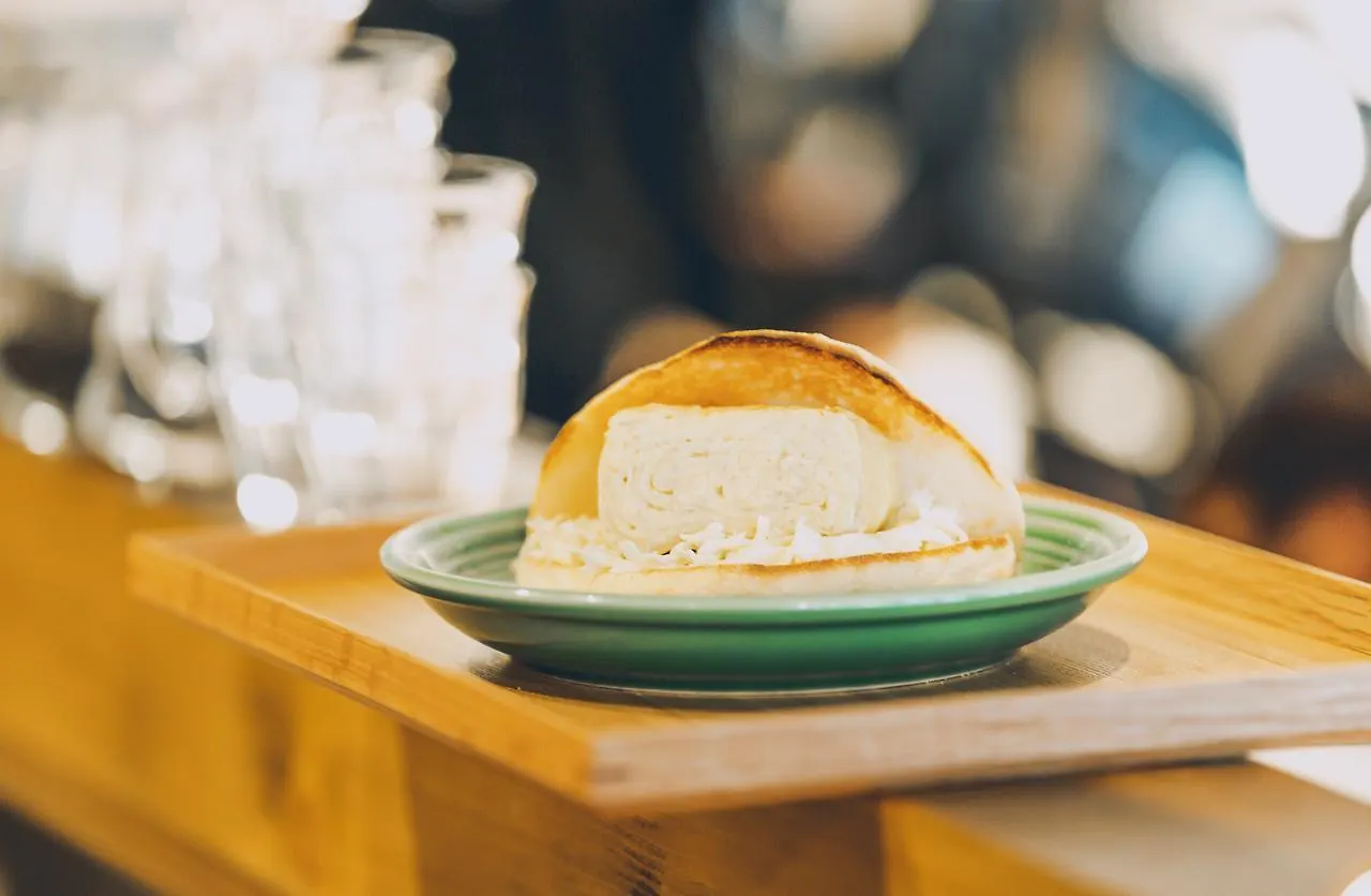 Mezamashi Sandwich Sapporo 0*,